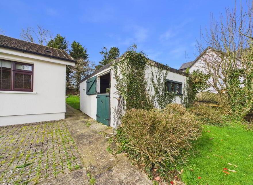 Woodgrange, Carrick Road, Portlaw, Waterford, X91PT88
