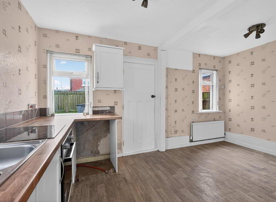 2 Donegall Gardens, Belfast, BT12 6NU