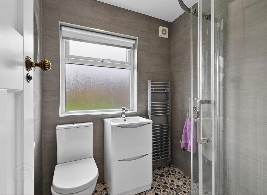 2 Donegall Gardens, Belfast, BT12 6NU