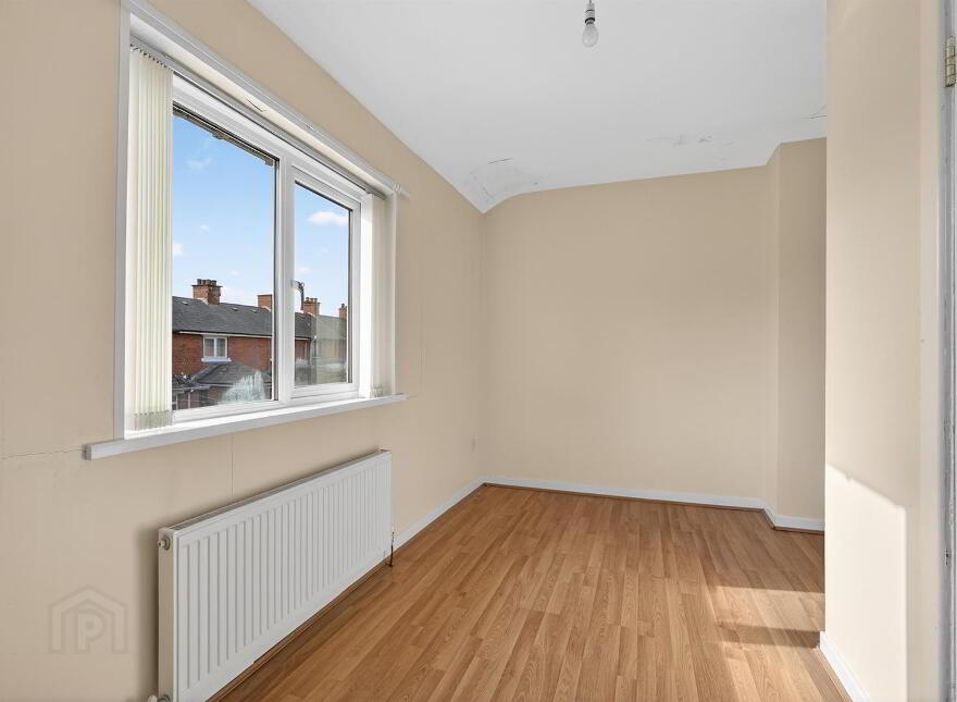 2 Donegall Gardens, Belfast, BT12 6NU