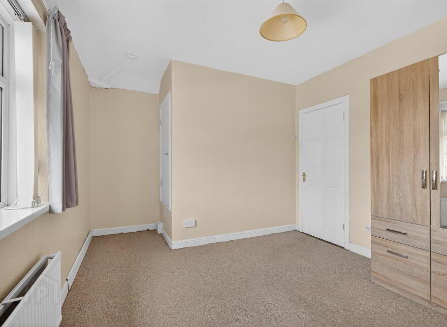 2 Donegall Gardens, Belfast, BT12 6NU