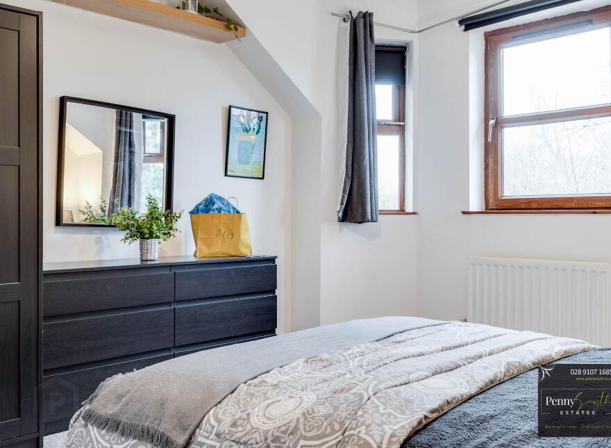 5 Station Terrace, Helens Bay, Bangor, BT19 1TQ