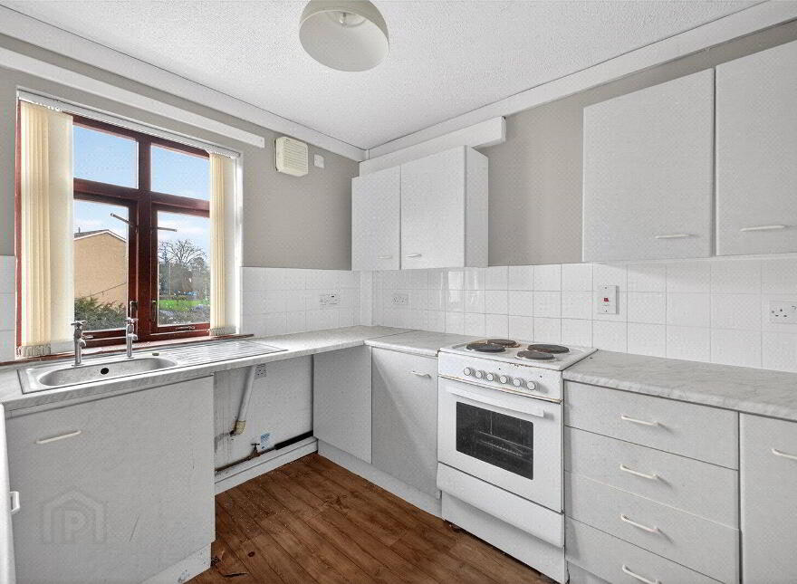 3e Green End, Rathcoole, Newtownabbey, BT37 9NQ