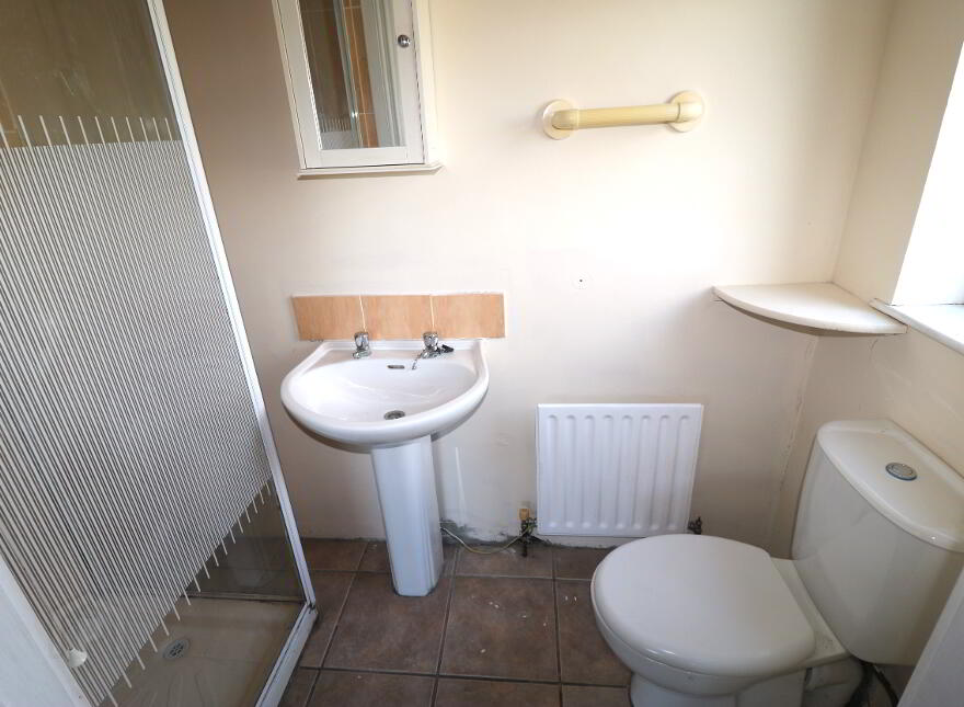 16 Lisles Hill Road, Broughshane, Ballymena, BT42 4LJ