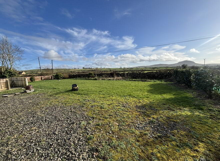 16 Lisles Hill Road, Broughshane, Ballymena, BT42 4LJ
