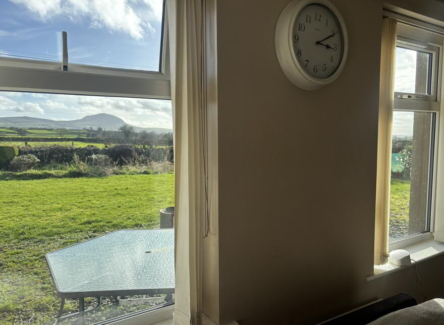 16 Lisles Hill Road, Broughshane, Ballymena, BT42 4LJ
