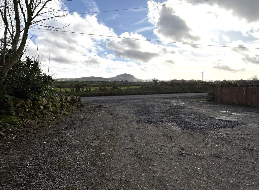 16 Lisles Hill Road, Broughshane, Ballymena, BT42 4LJ