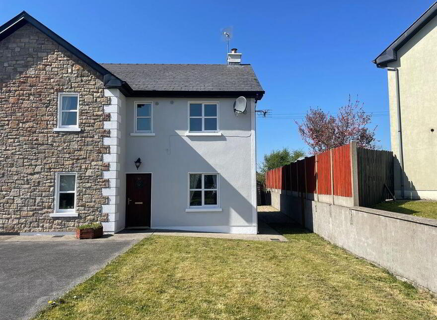92 Tarmon Manor, Castlerea, F45HY49