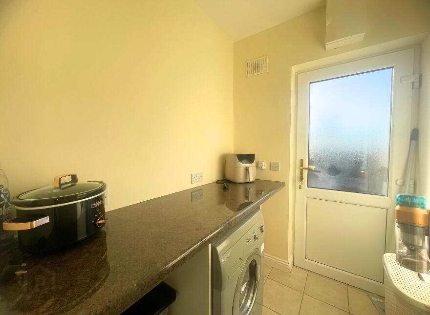 92 Tarmon Manor, Castlerea, F45HY49