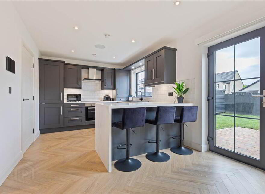 35 Edengrove Park North, Ballynahinch, BT24 8FQ