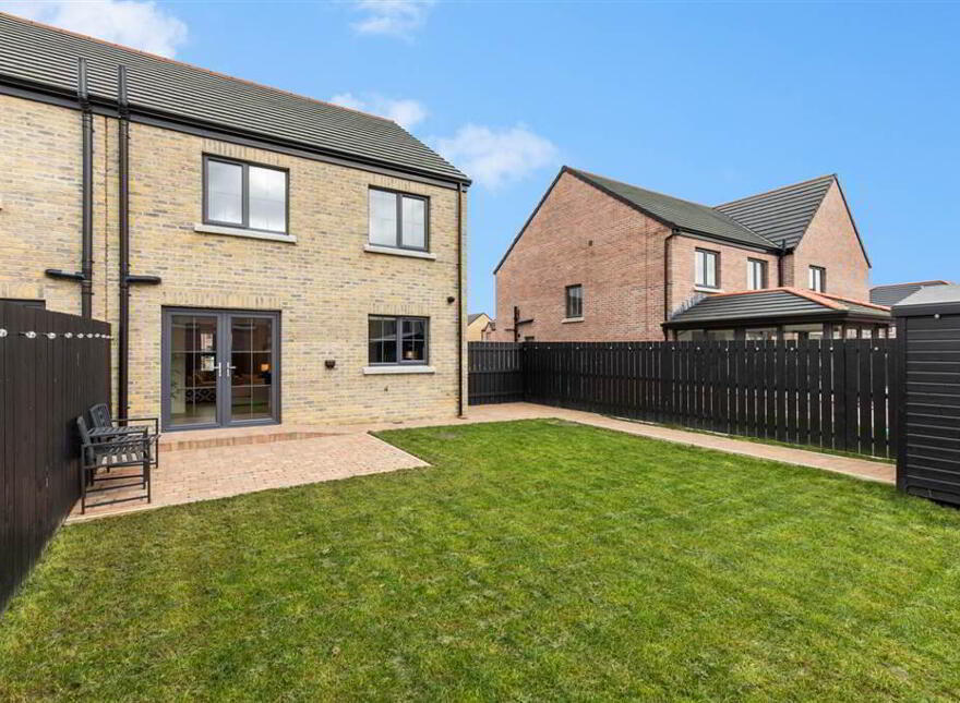35 Edengrove Park North, Ballynahinch, BT24 8FQ