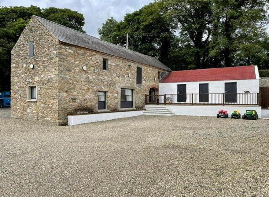 18 Ballyhanedin Road, Feeny, BT47 4TQ