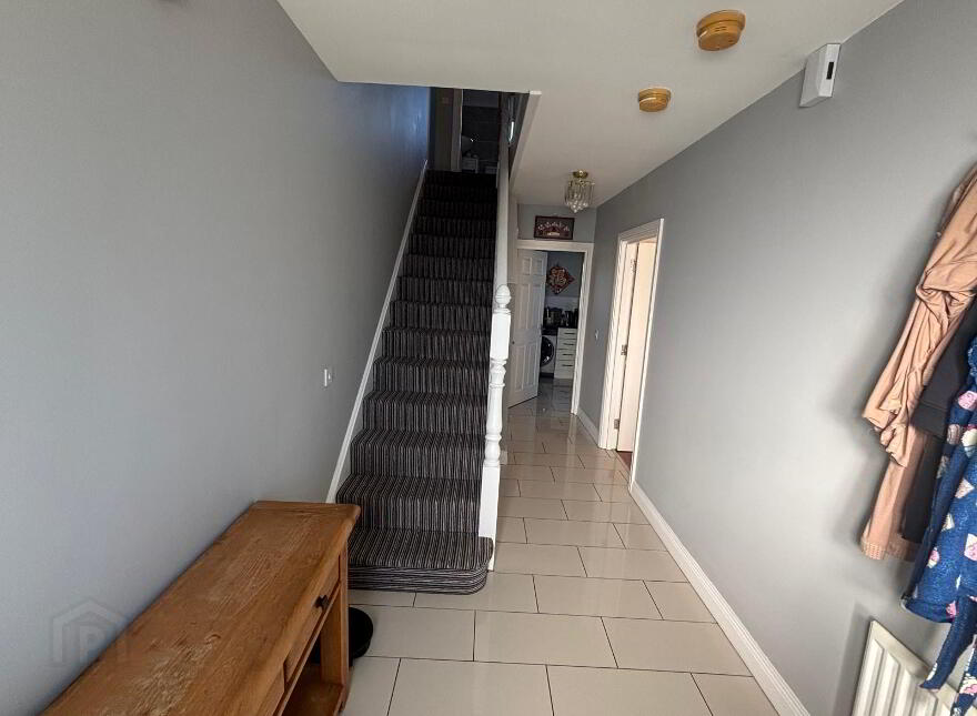 6 Ros Mor, Donegal Town, F94VF61