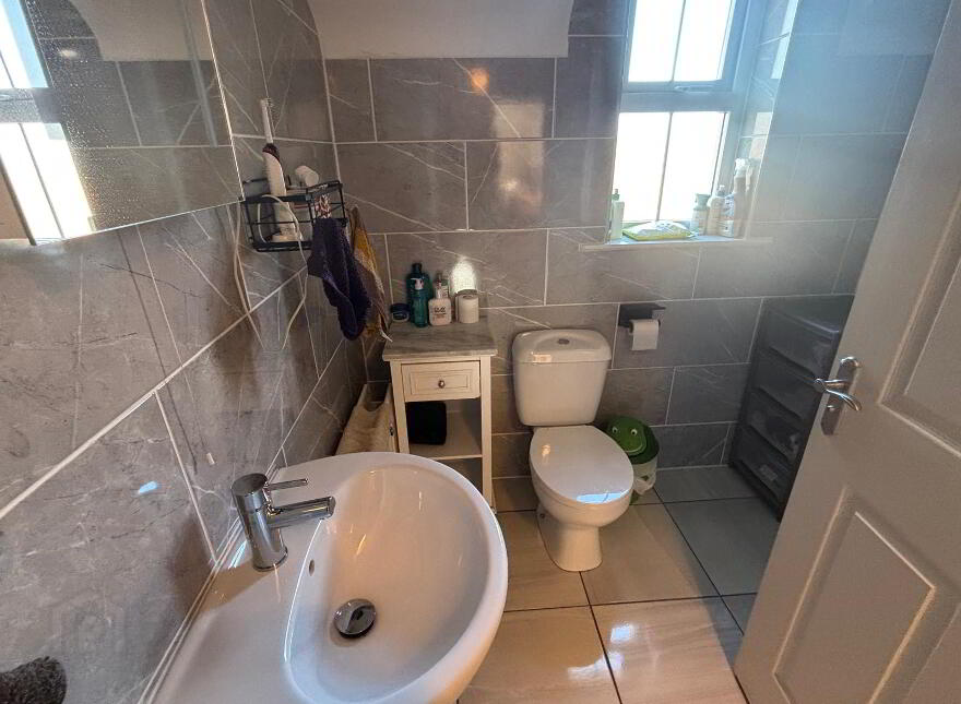 6 Ros Mor, Donegal Town, F94VF61