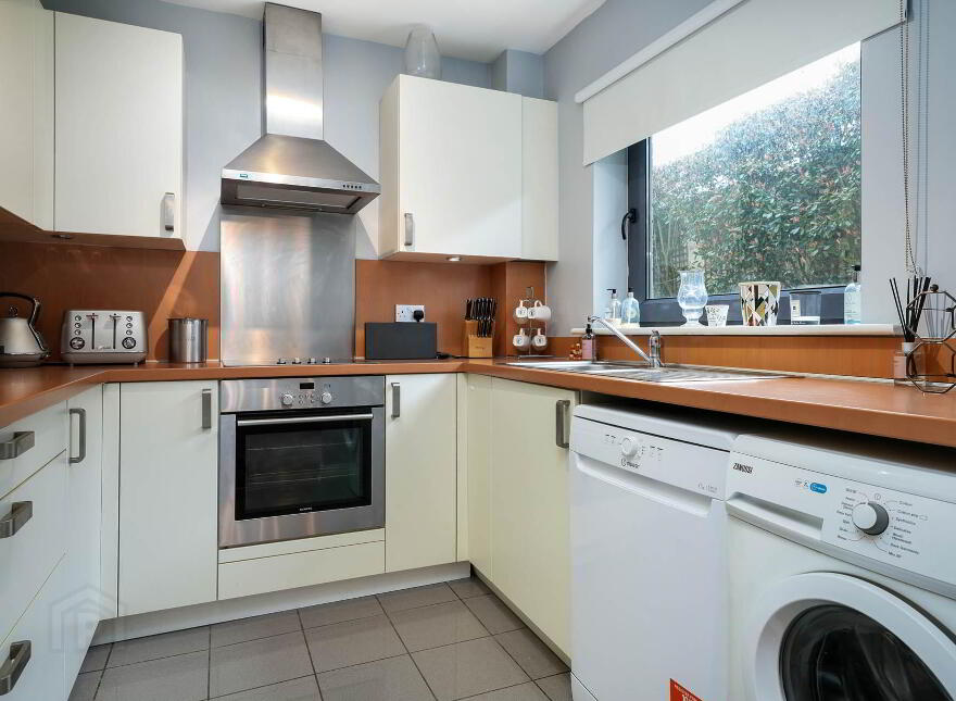 Apartment 3 Block A The Park, Clon Brugh, Aiken`s Village, Dublin, D18VX65