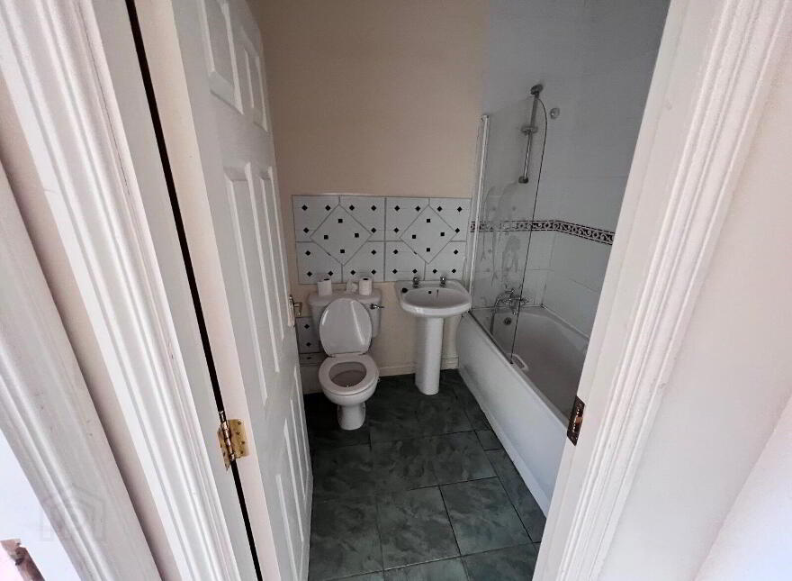 29 Gleann Riada, Strokestown Road, Longford Town, N39R2E1