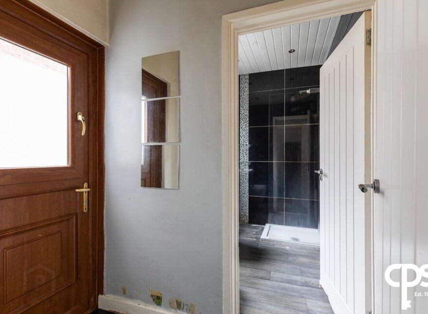 31 Iris Drive, Belfast, BT12 7BJ