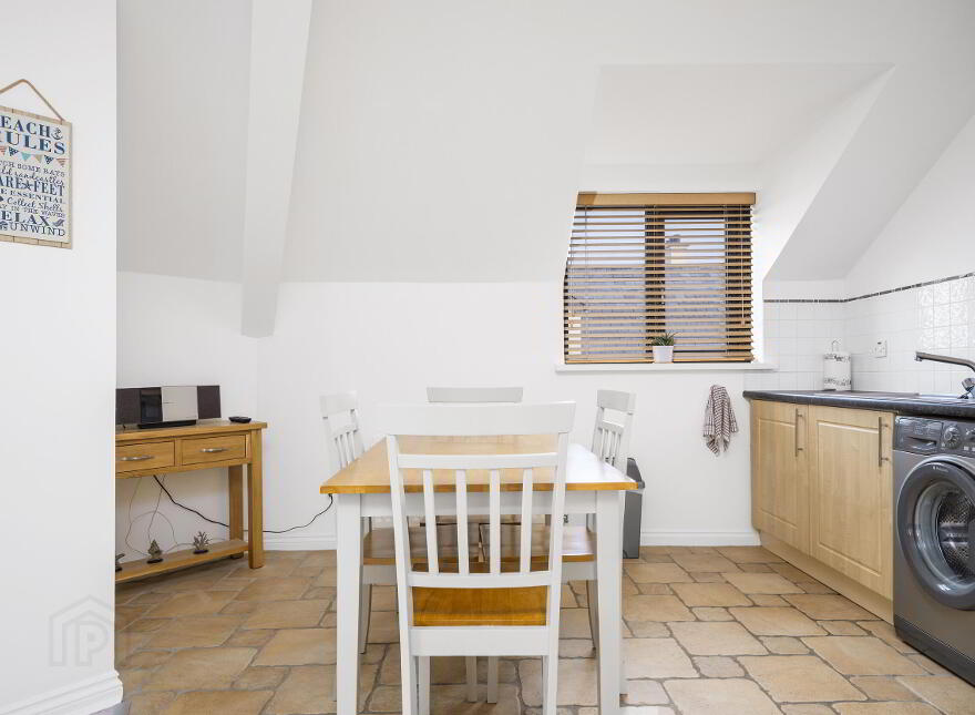 36 The Counties, Mark Street, Portrush, BT56 8QA