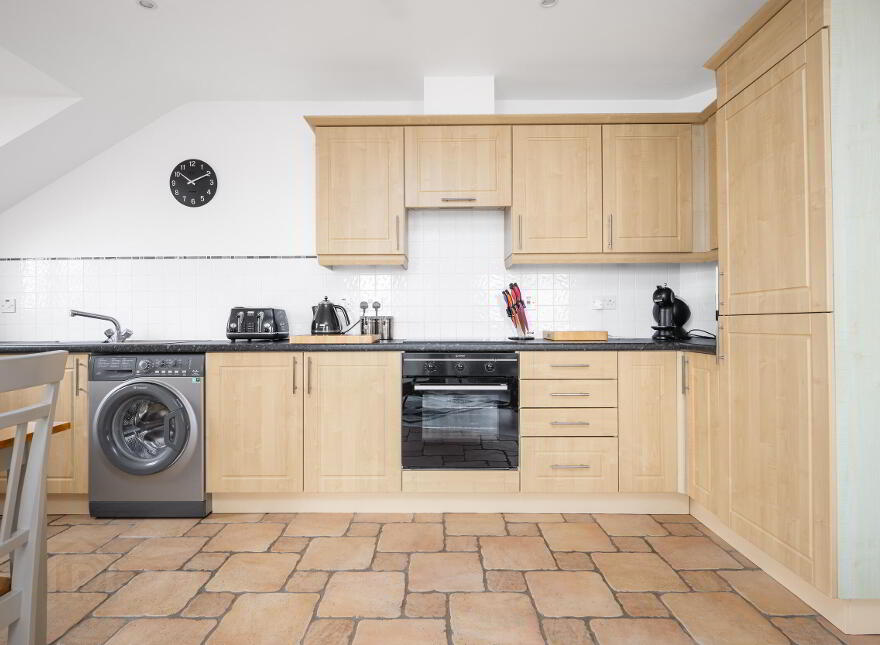 36 The Counties, Mark Street, Portrush, BT56 8QA