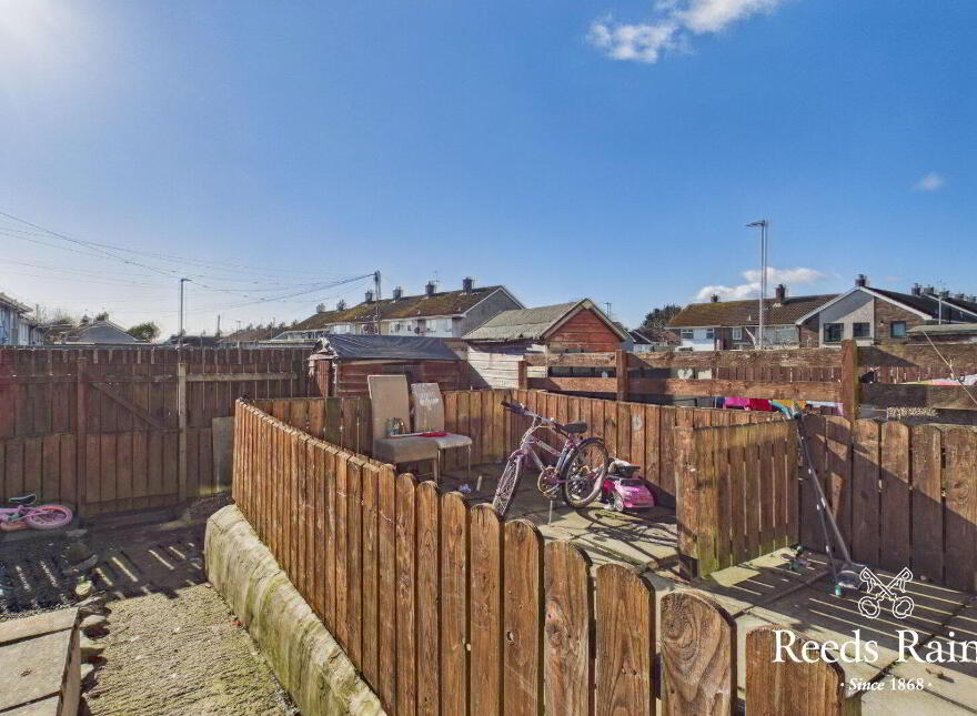 56 Salia Avenue, Carrickfergus, BT38 8NF