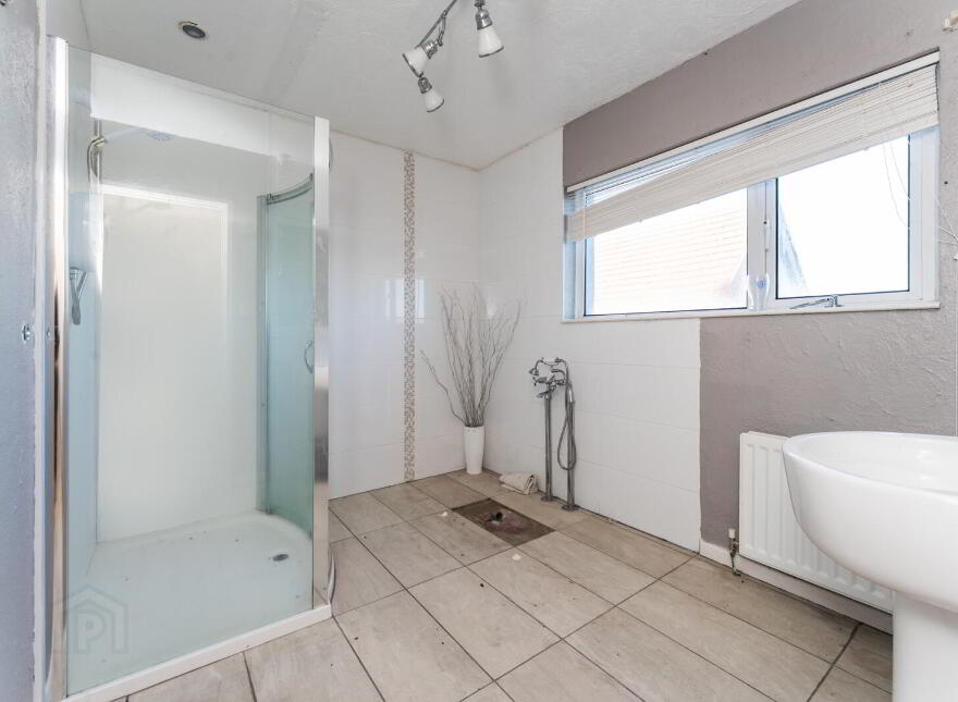 Cadew Point, 42 Ballydorn Road, Killinchy, Newtownards, BT23 6QB