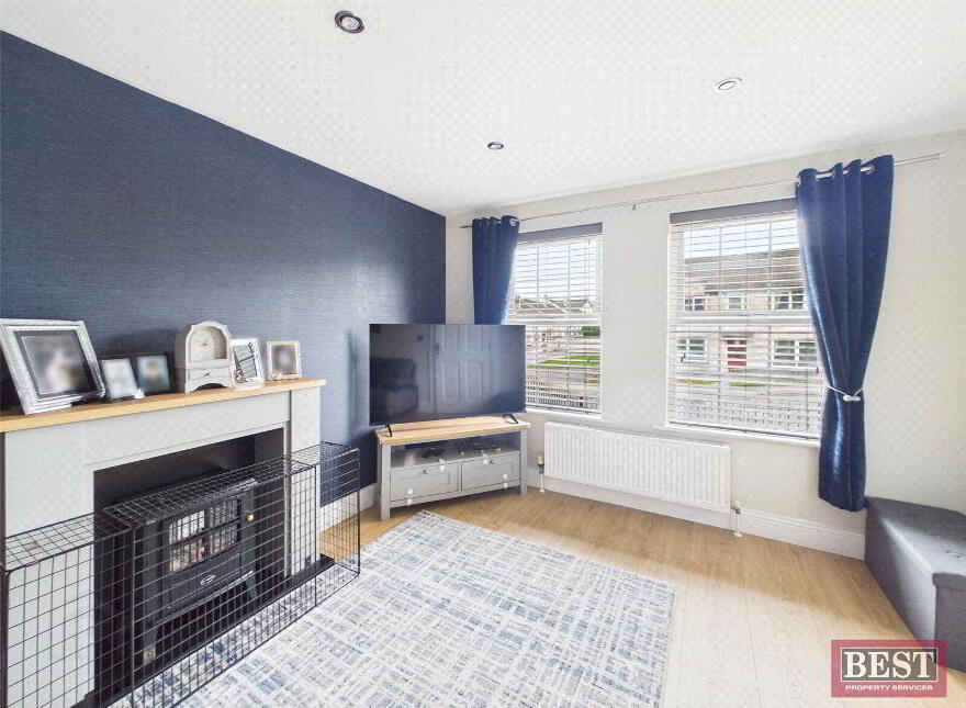 7 Carraig Mhuire, Newry, BT34 2GD