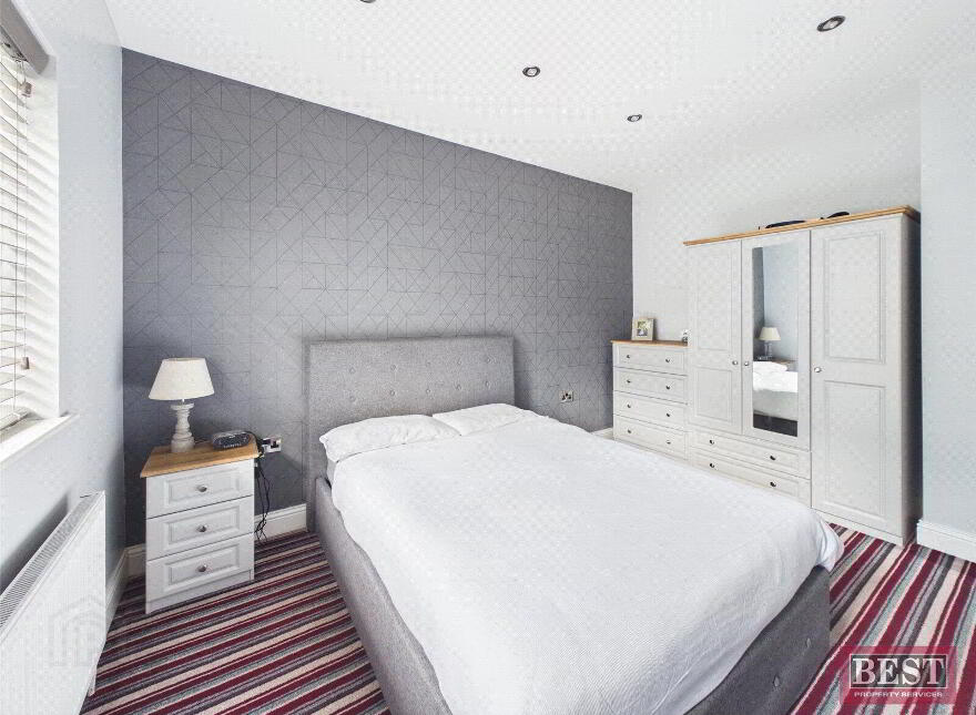 7 Carraig Mhuire, Newry, BT34 2GD