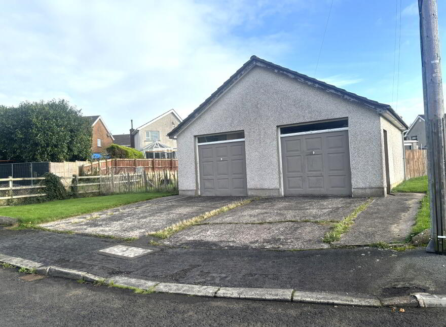 Parkmount Crescent, Ballymena, BT43 5HS