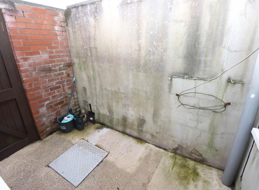 17 Connsbrook Park, Sydenham, Belfast, BT4 1NF