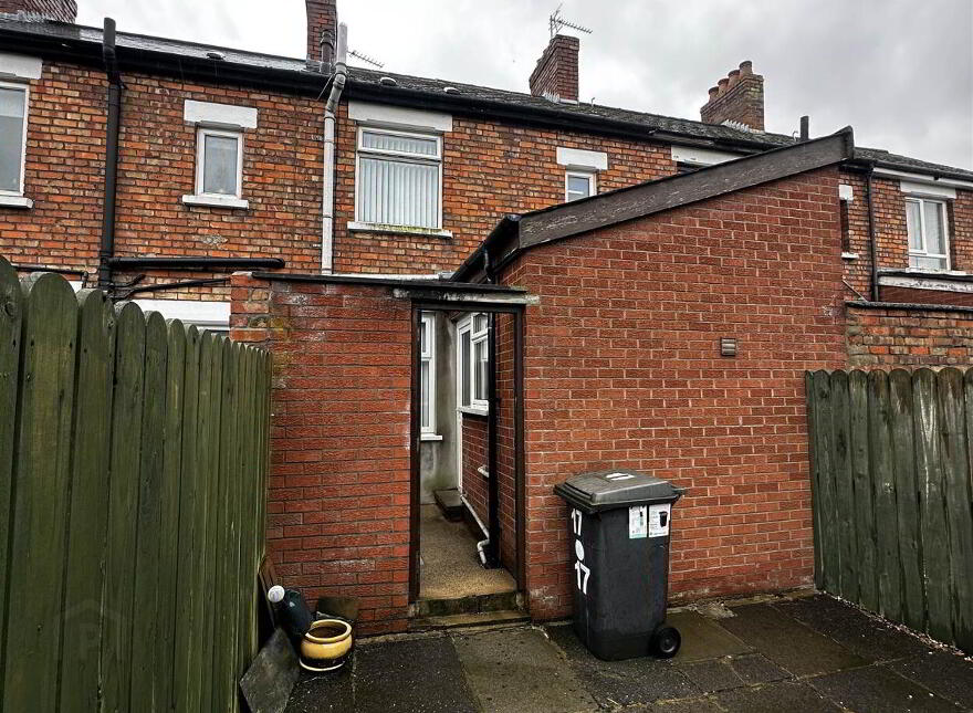 17 Connsbrook Park, Sydenham, Belfast, BT4 1NF