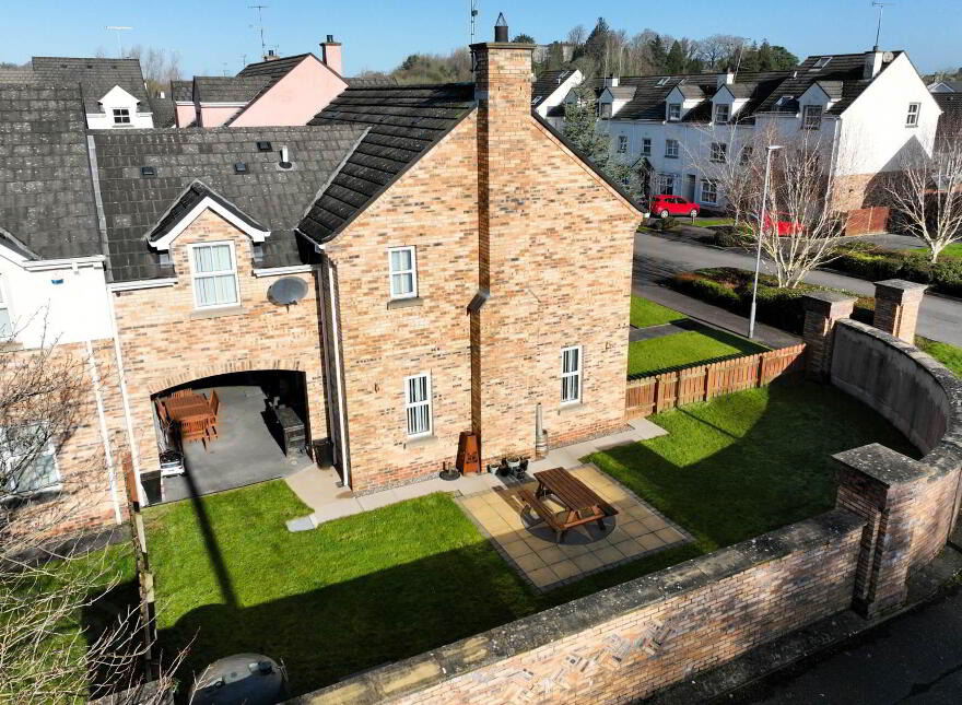 2 Featherbed Glade, Rossorry, Enniskillen, BT74 7HW
