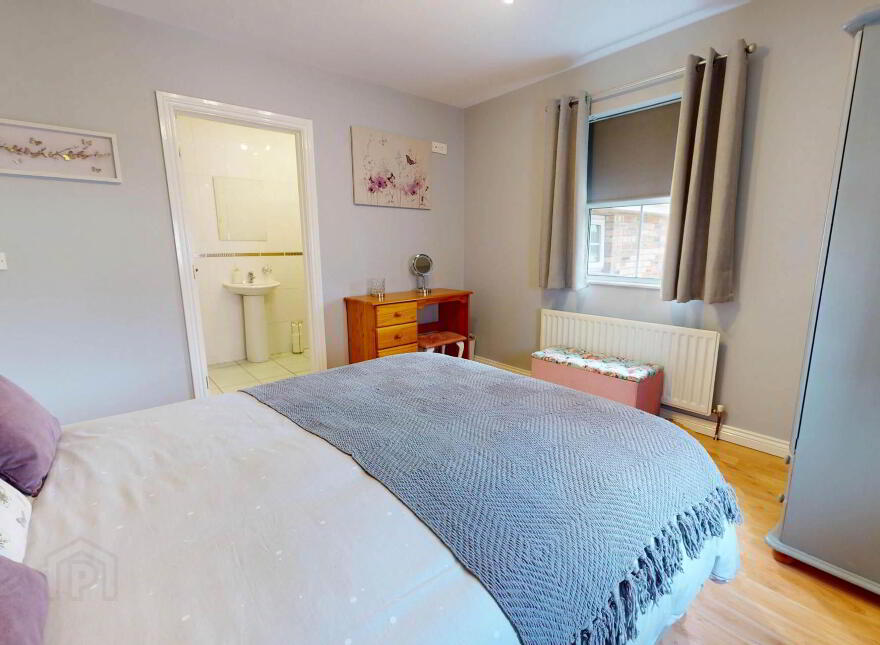 2 Featherbed Glade, Rossorry, Enniskillen, BT74 7HW