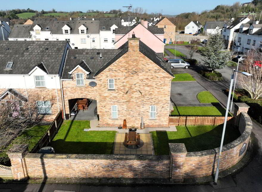 2 Featherbed Glade, Rossorry, Enniskillen, BT74 7HW