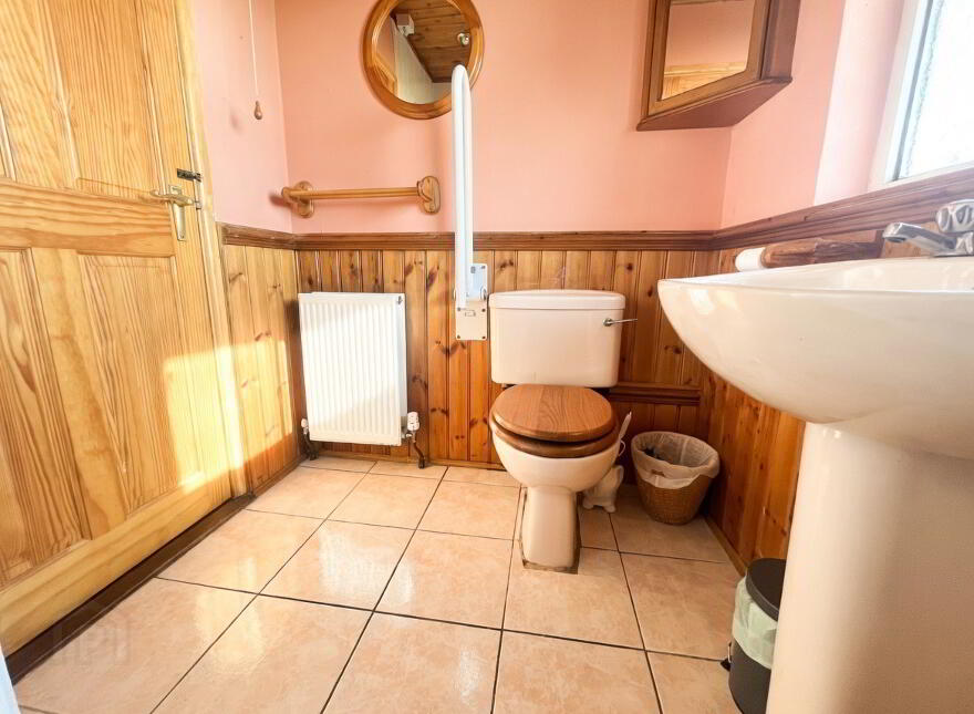 24 Old Rossorry Park, Enniskillen, BT74 7LH