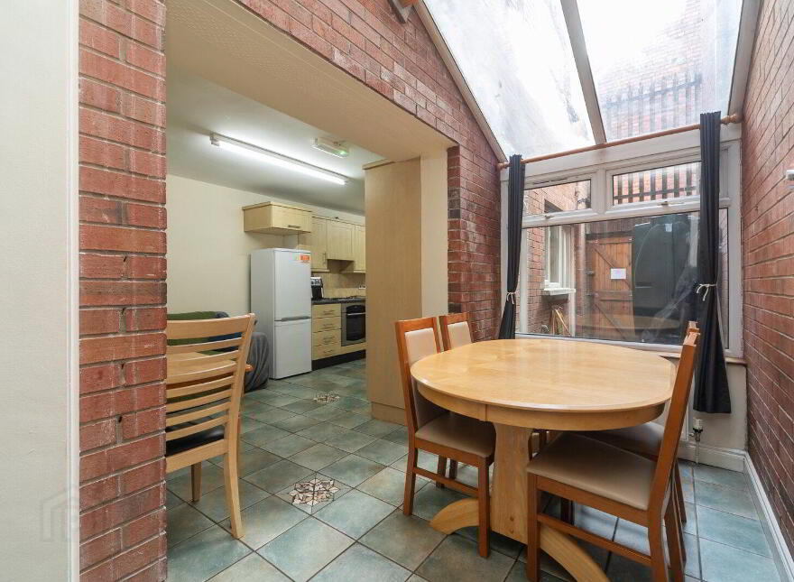 23 Cameron Street, Belfast, BT7 1GU