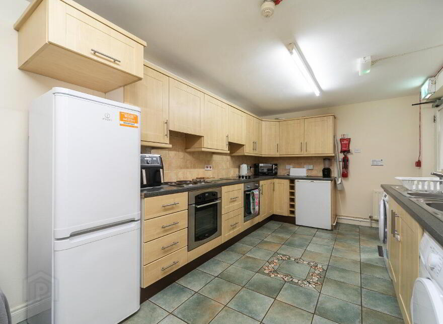 23 Cameron Street, Belfast, BT7 1GU