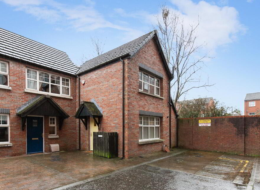 16 Hardcastle Street, Belfast, BT7 1GG