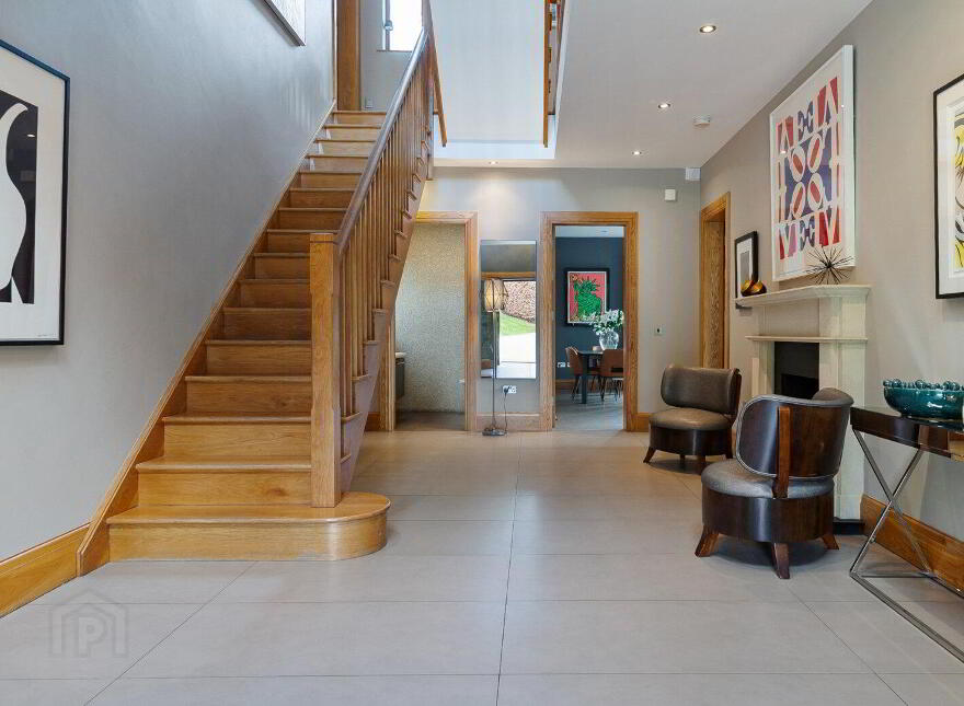 22 Deramore Park South, Belfast, BT9 5JY