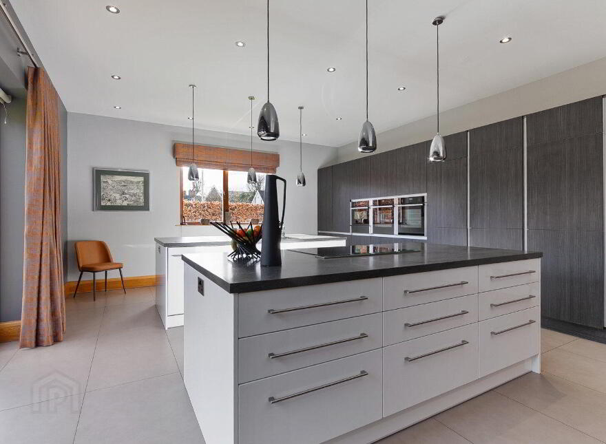 22 Deramore Park South, Belfast, BT9 5JY