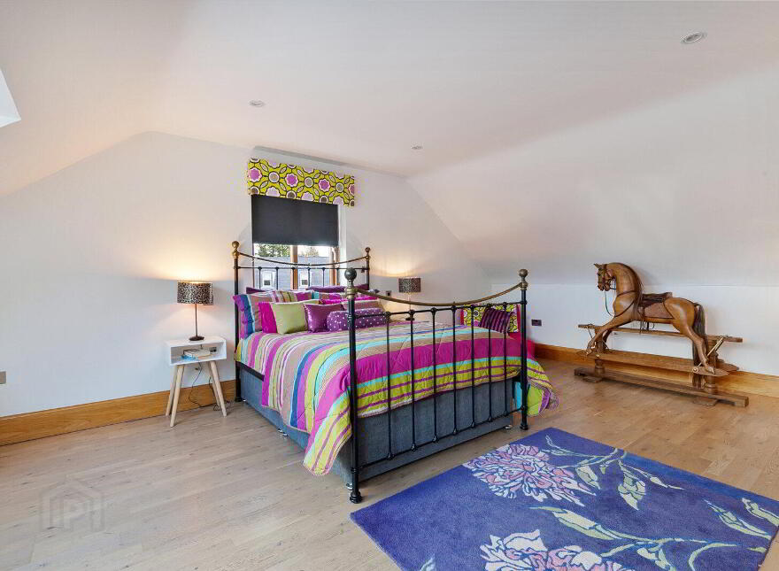 22 Deramore Park South, Belfast, BT9 5JY