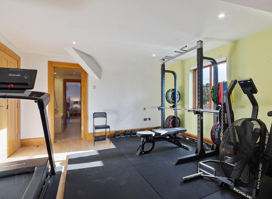 22 Deramore Park South, Belfast, BT9 5JY