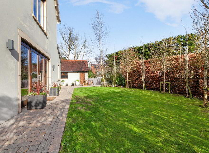 22 Deramore Park South, Belfast, BT9 5JY