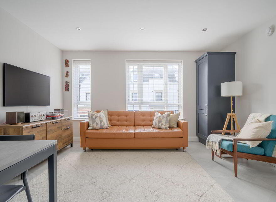 Apartment 8 Castlehill Wood, Belfast, BT4 3PJ
