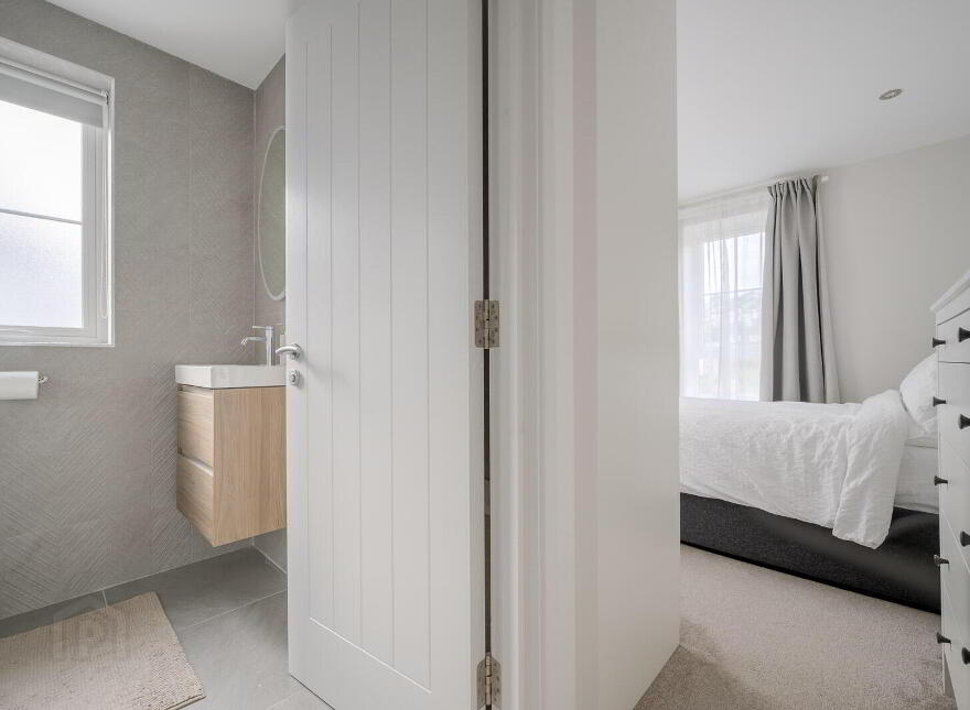 Apartment 8 Castlehill Wood, Belfast, BT4 3PJ