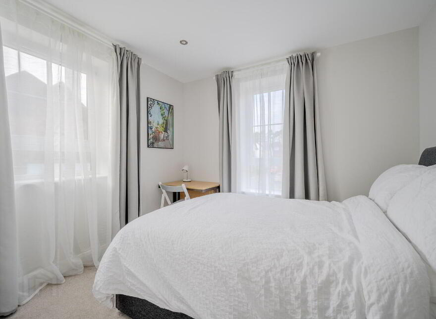 Apartment 8 Castlehill Wood, Belfast, BT4 3PJ