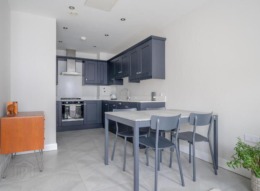 Apartment 8 Castlehill Wood, Belfast, BT4 3PJ