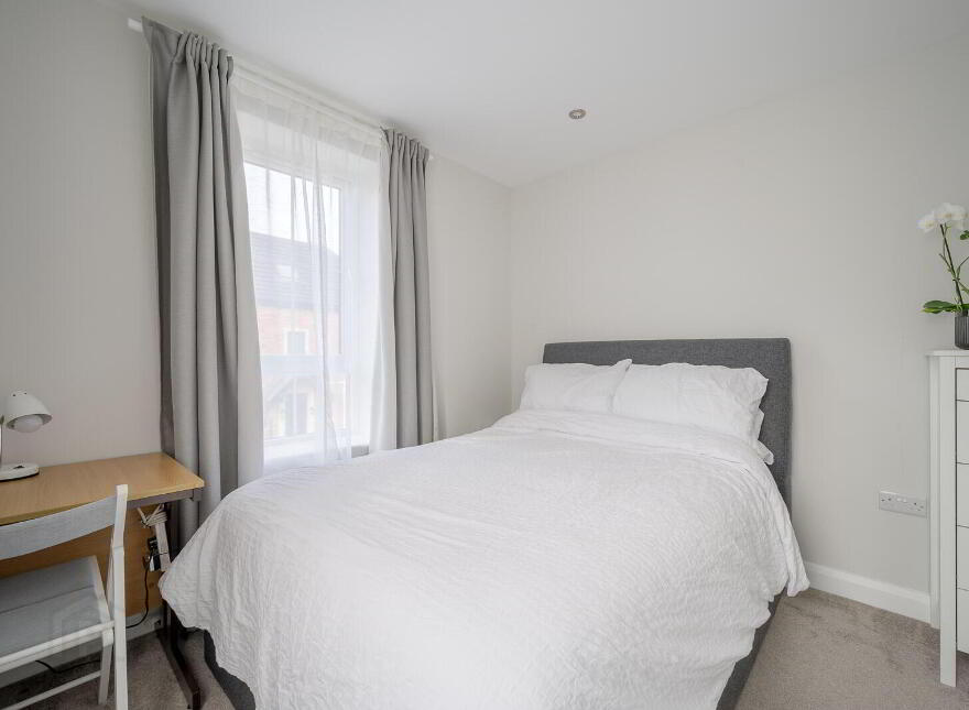 Apartment 8 Castlehill Wood, Belfast, BT4 3PJ