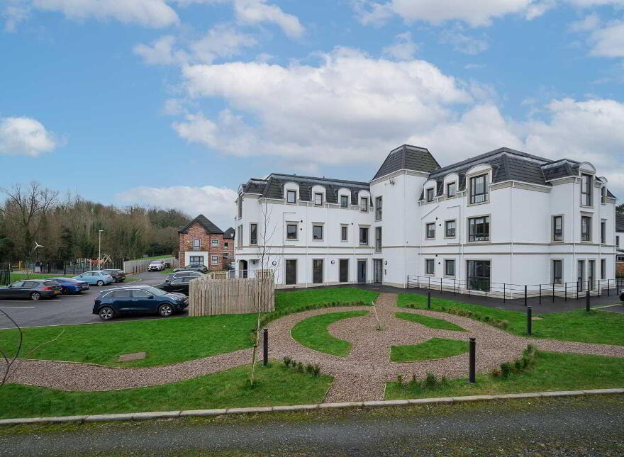 Apartment 8 Castlehill Wood, Belfast, BT4 3PJ