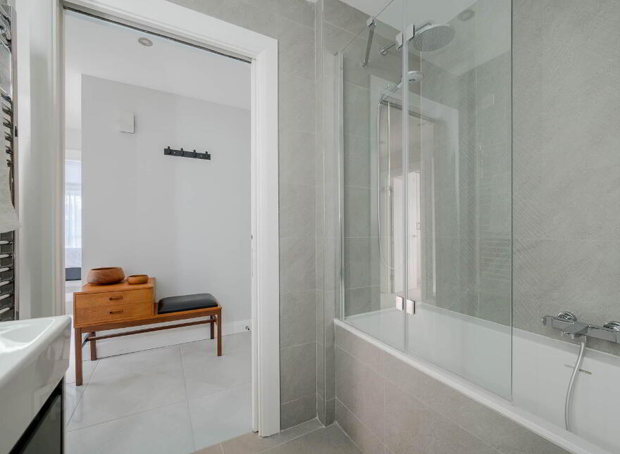 Apartment 8 Castlehill Wood, Belfast, BT4 3PJ