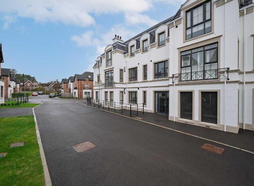 Apartment 8 Castlehill Wood, Belfast, BT4 3PJ
